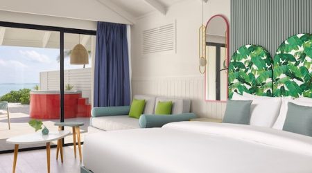 Villa-Park-Beach-Villa-with-Whirlpool-Bed-Large