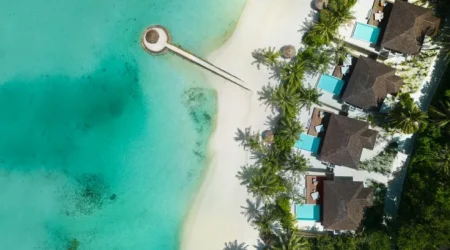 anantara_veli_maldives_resort_beach_pool_villas_aerial_view_984x532