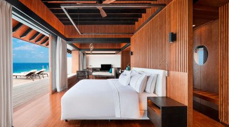 mlewi-suitepool-bedroom-4114-hor-wide
